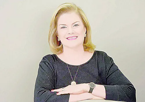 
          Imagem ilustrativa da imagem Fio de ácido hialurônico é novo aliado
          