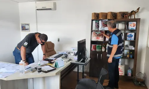 
          Imagem ilustrativa da imagem Fraude em lotes de papel higiênico é alvo de investigação no ES
          