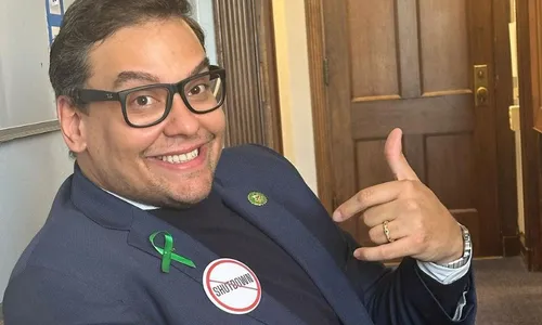 
          Imagem ilustrativa da imagem George Santos tem mandato cassado pelo congresso dos Estados Unidos
          