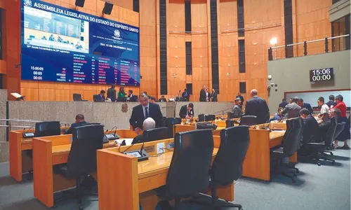 
          Imagem ilustrativa da imagem Governo do Estado vai abrir até 30 concursos a partir de janeiro
          