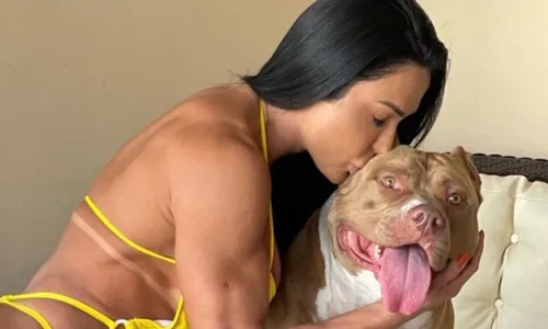 
          Imagem ilustrativa da imagem Gracyanne Barbosa lamenta morte de seu cachorro Thor
          