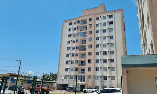 
          Imagem ilustrativa da imagem Granada explode na mão de policial dentro de apartamento em Guarapari
          