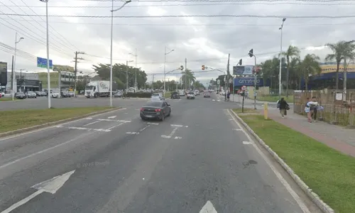 
          Imagem ilustrativa da imagem Homem é morto a tiros após briga de trânsito na Serra
          