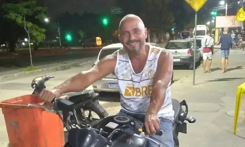 
          Imagem ilustrativa da imagem Homem é morto em briga por causa de máquina de ursinhos de pelúcia
          