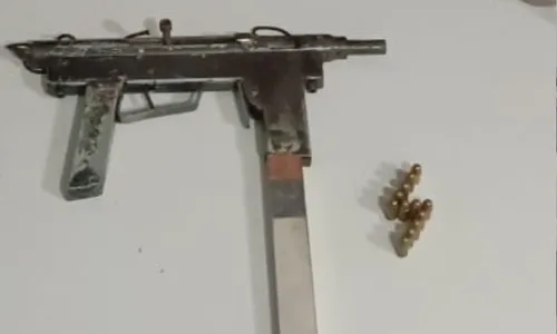 
          Imagem ilustrativa da imagem Homem morre após troca de tiros com a polícia em Vila Velha
          