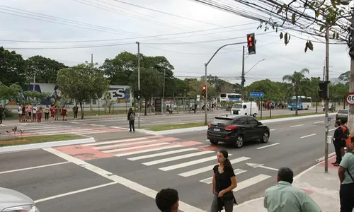 
          Imagem ilustrativa da imagem Imprudência no trânsito: Mais de 43 mil multas por avanço de sinal no ES
          