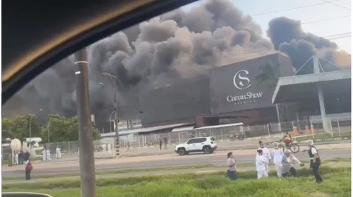 
          Imagem ilustrativa da imagem Incêndio destrói fábrica da Cacau Show: CEO afirma "Vamos reconstruir com união"
          