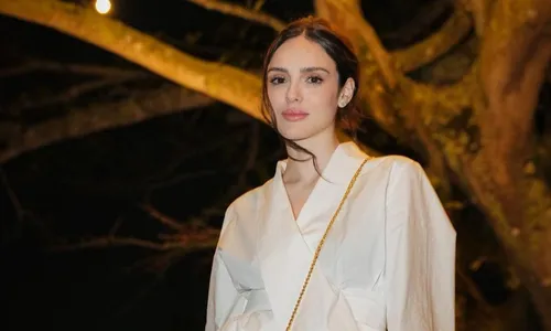 
          Imagem ilustrativa da imagem Isabelle Drummond é rendida por assaltantes no RJ
          