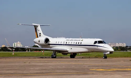 
          Imagem ilustrativa da imagem Jatos “Lula Air” da FAB fizeram 1.480 voos este ano
          