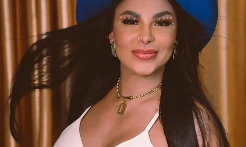 
          Imagem ilustrativa da imagem Jenny Miranda fala sobre parada respiratória; entenda suspeita de envenenamento
          