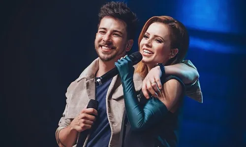 
          Imagem ilustrativa da imagem Junior Lima lança primeiro disco solo e música com participação de Sandy
          