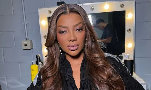 
          Imagem ilustrativa da imagem Ludmilla acusa deputado de racismo e afirma que foi chamada de 'macaca' em festa
          