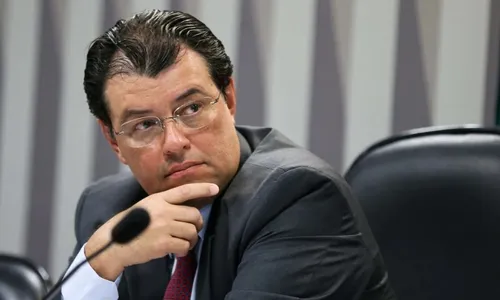 
          Imagem ilustrativa da imagem Lula descumpre promessa de ter mais mulheres na equipe
          