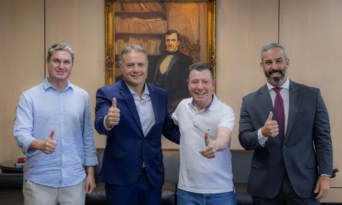 
          Imagem ilustrativa da imagem Lula nunca ligou para apoiador que quase levou tiro de Zambelli
          