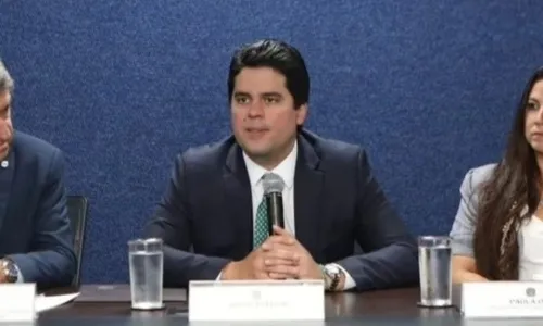 
          Imagem ilustrativa da imagem Lula tem “bomba-relógio” para desarmar na Polícia federal
          