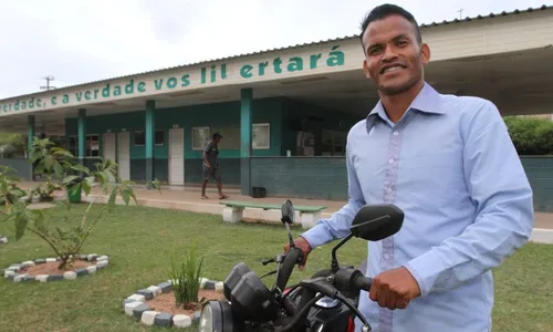 
          Imagem ilustrativa da imagem Mais de 2 mil famílias no ES pedem à Justiça internação de viciados
          