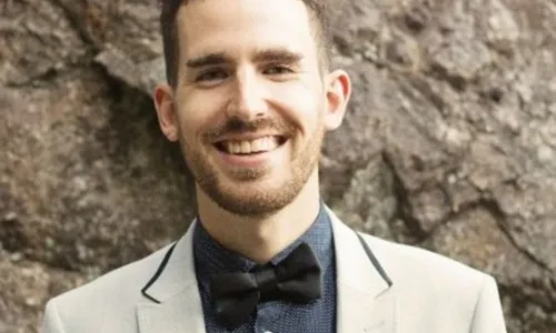 
          Imagem ilustrativa da imagem Médico perde licença por vender falsa cura do autismo com transplante fecal
          