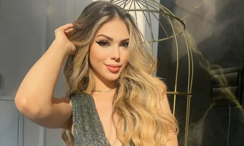 
          Imagem ilustrativa da imagem Melody nega gravar versão de música após pedido de Anitta
          