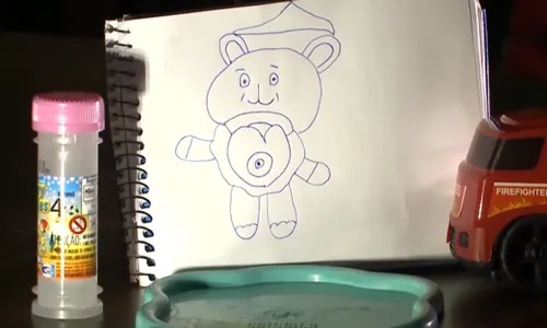 
          Imagem ilustrativa da imagem Menina de 12 anos é estuprada pelo tio e família pede prisão do suspeito
          