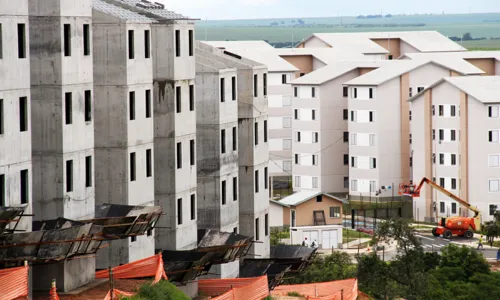 
          Imagem ilustrativa da imagem Minha Casa, Minha Vida: Governo define limite para prestação de imóvel popular
          