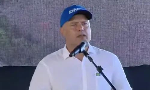 
          Imagem ilustrativa da imagem Ministro dos Transportes confirma duplicação da BR-262 durante visita ao ES
          