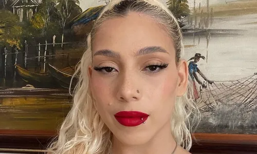 
          Imagem ilustrativa da imagem Morre Juliana Rocha, maquiadora e influenciadora nas redes sociais
          