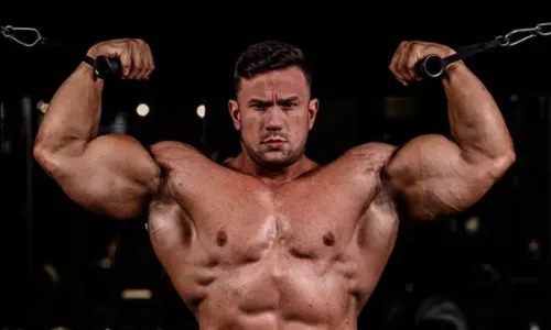 
          Imagem ilustrativa da imagem Morre aos 29 anos o fisiculturista brasileiro Christian Figueiredo
          