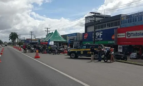 
          Imagem ilustrativa da imagem Motos na mira de blitz para reduzir acidentes
          