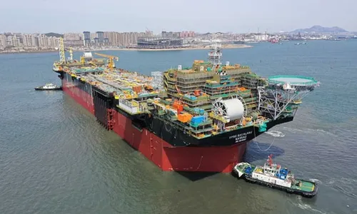 
          Imagem ilustrativa da imagem Multinacional vai abrir empregos no ES para exploração de petróleo
          