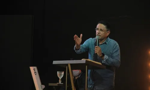 
          Imagem ilustrativa da imagem Música gospel sobre fake news
          