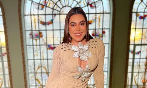 
          Imagem ilustrativa da imagem Naiara Azevedo diz estar 'mais livre do que nunca' após acusar ex de agressão
          