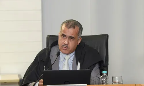 
          Imagem ilustrativa da imagem Negado pedido de afastamento
          