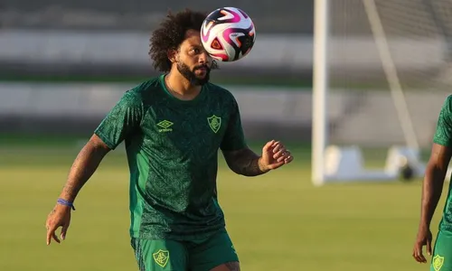 
          Imagem ilustrativa da imagem 'Nem 4 Libertadores pagariam o que fizeram por mim', afirma o lateral do Fluminense
          