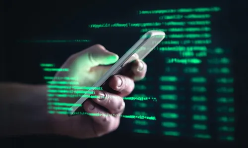 
          Imagem ilustrativa da imagem Novo vírus desvia Pix copia e cola em compra online no computador. Entenda
          