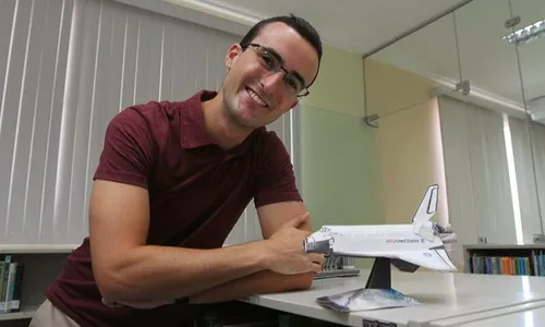 
          Imagem ilustrativa da imagem “Nunca pare de aprender e de se desafiar”, diz embaixador do Sistema Solar da Nasa
          