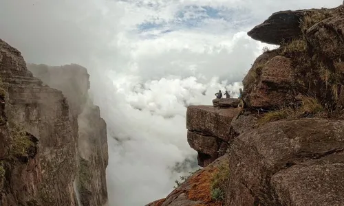 
          Imagem ilustrativa da imagem O pernambucano que andou sob cristais e acima das nuvens
          