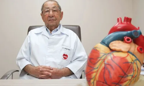 
          Imagem ilustrativa da imagem O que eu vi e vivi: “Fiz a primeira cirurgia de coração no Estado”
          