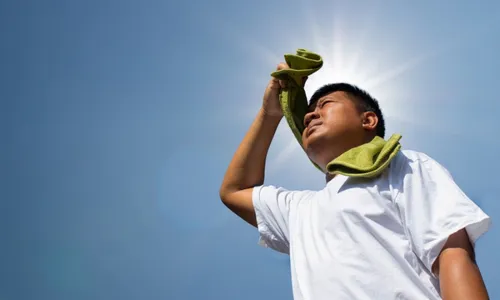 
          Imagem ilustrativa da imagem Onda de calor: 9 Estados estão sob alerta vermelho de grande perigo
          