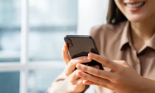 
          Imagem ilustrativa da imagem Opção por cirurgias ou procedimentos estéticos por influência das redes sociais
          