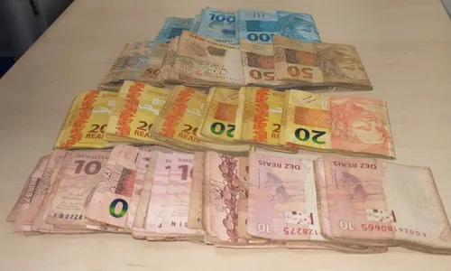 
          Imagem ilustrativa da imagem PF faz operação contra grupo suspeito de trazer 300 kg de drogas por mês para o ES
          