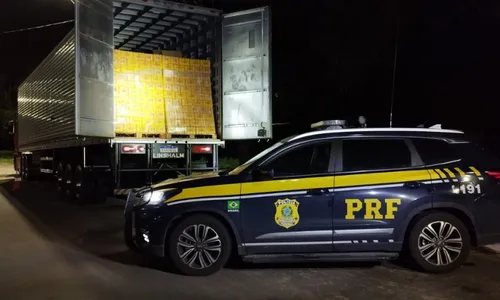 
          Imagem ilustrativa da imagem PRF apreende mais de 46 mil litros de cerveja durante fiscalização no ES
          