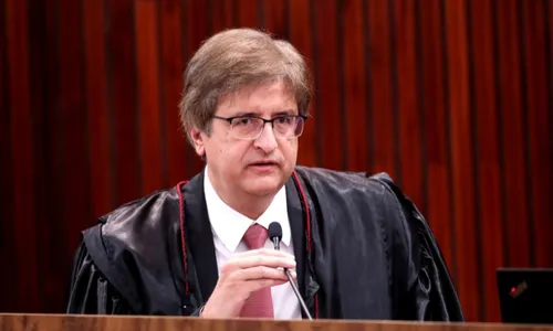 
          Imagem ilustrativa da imagem PT veta Gonet com objetivo de “aparelhar” PGR
          