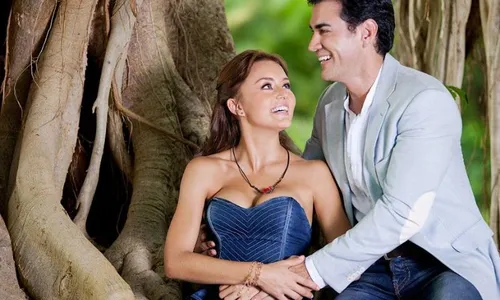 
          Imagem ilustrativa da imagem Paixões e intrigas em nova novela do SBT
          