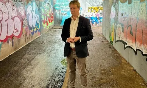 
          Imagem ilustrativa da imagem Parlamentar no Reino Unido é demitido do governo após pedir cessar-fogo em Gaza
          