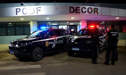 
          Imagem ilustrativa da imagem Pastores prometiam lucro de R$ 1 octilhão a fiéis, diz polícia
          