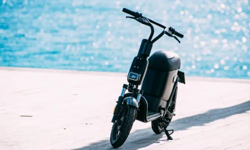 
          Imagem ilustrativa da imagem Patinete ou bicicleta elétrica, qual é a melhor opção?
          