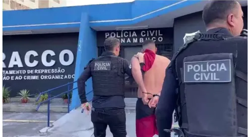 
          Imagem ilustrativa da imagem Polícia detalha operação para combater lucro obtido com tráfico de drogas
          