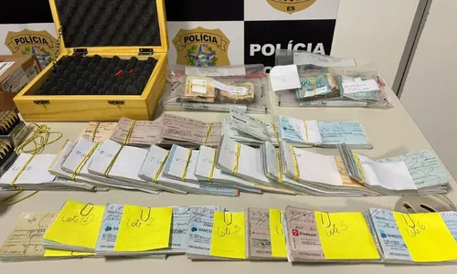 
          Imagem ilustrativa da imagem Polícia investiga esquema que causou prejuízo de R$ 500 mil na venda de veículos
          