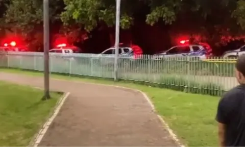 
          Imagem ilustrativa da imagem Polícia isola área nas imediações do Parque Santana por suspeita de bomba
          