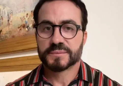 
          Imagem ilustrativa da imagem Por que padre Fábio de Melo deixou de assinar seu novo livro como "padre"?
          